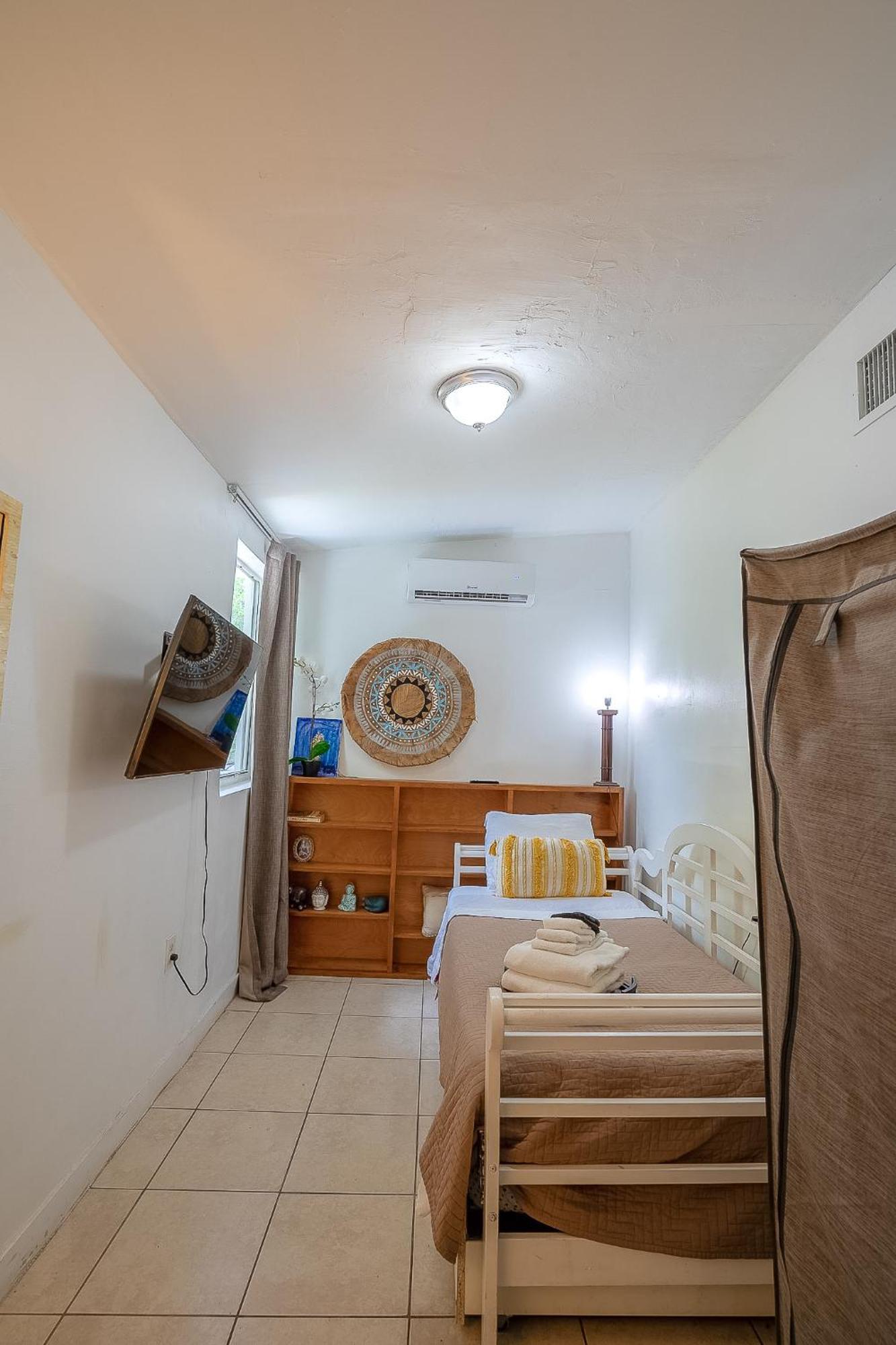 Miami Cheerful 4 Bedroom Home With Free Parking Buitenkant foto