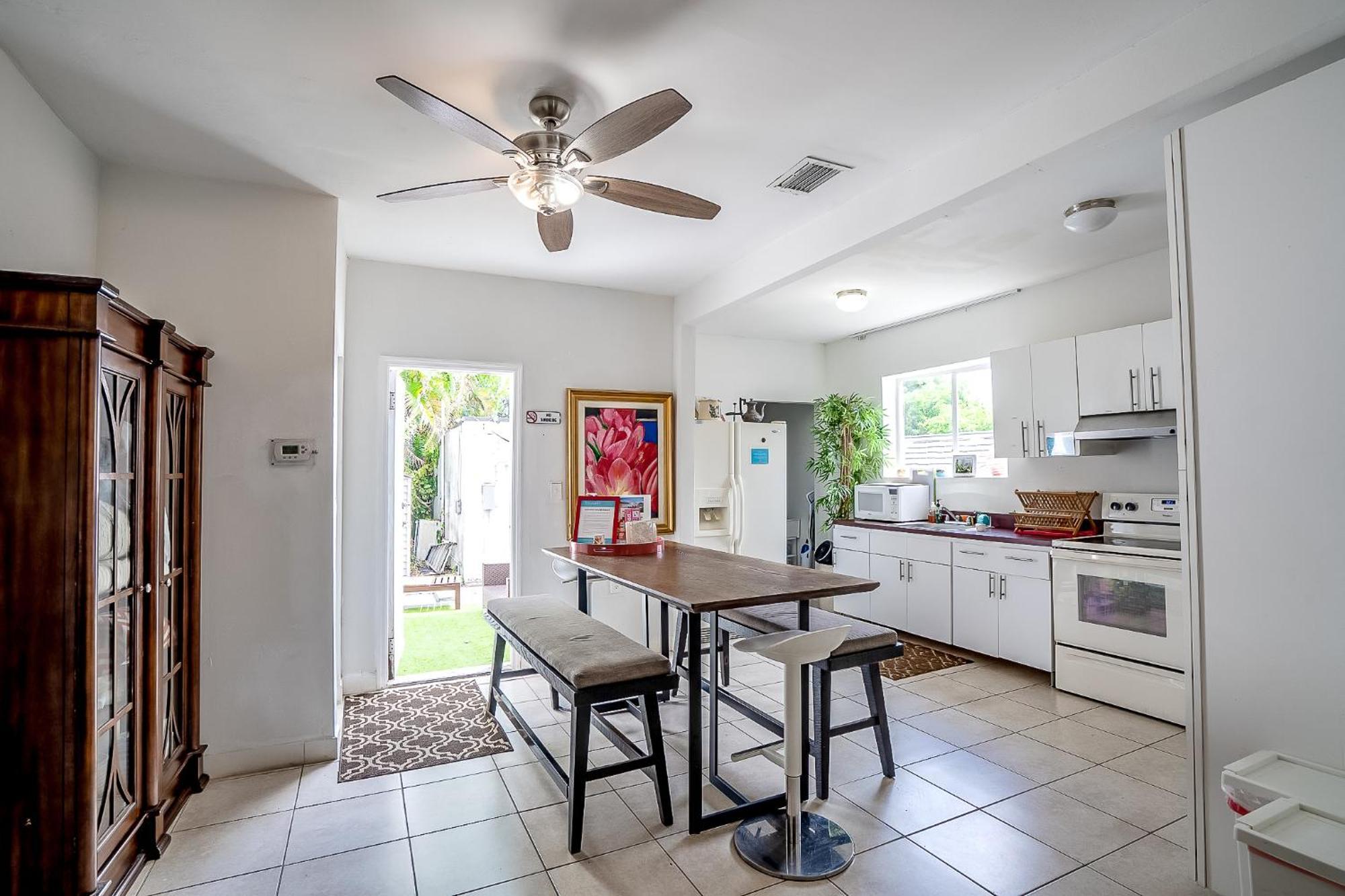 Miami Cheerful 4 Bedroom Home With Free Parking Buitenkant foto